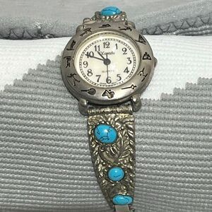 Vintage Xanadu Women's Silver Blue Faux Turquoise Elastic Band Quartz Southwest